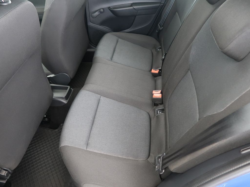 skoda-fabia-1-0tsi-70kw-cz-active - 9