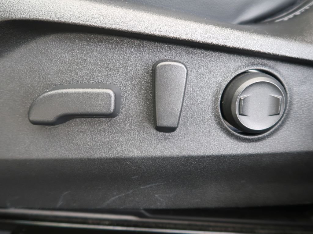 subaru-outback-2-5i-124kw-cz-1maj-4x4 - 9