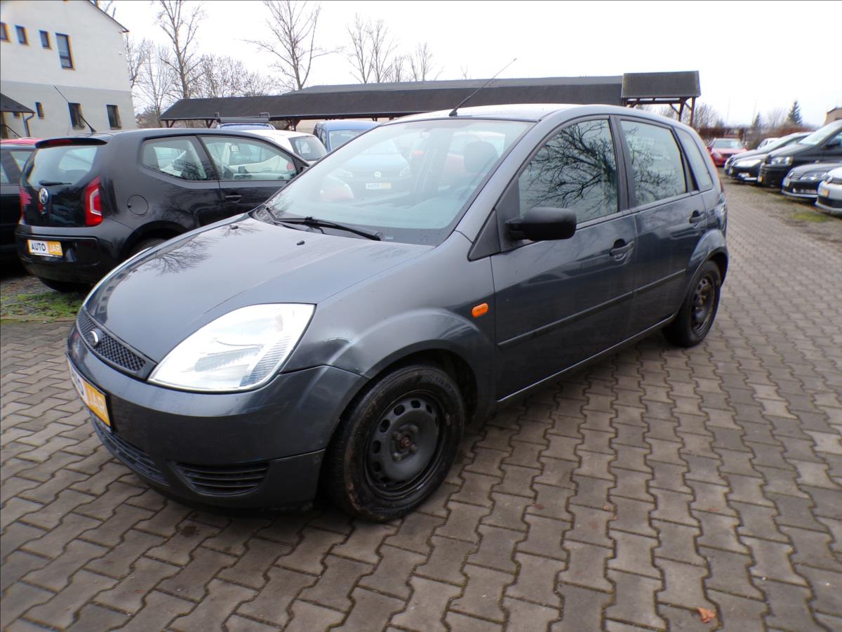 ford-fiesta-1-3-i-klimatizace - 2