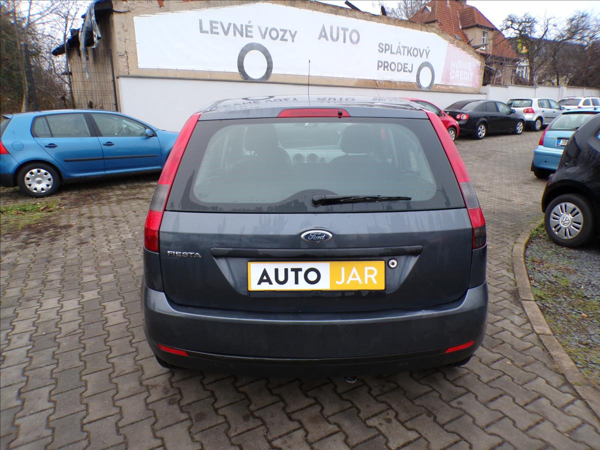 ford-fiesta-1-3-i-klimatizace - 4
