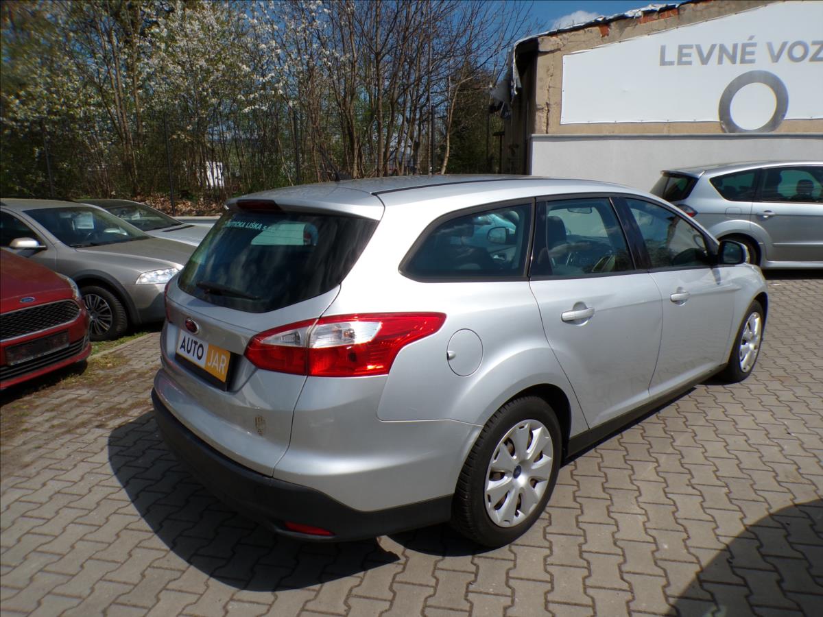 ford-focus-1-6-tdci - 4