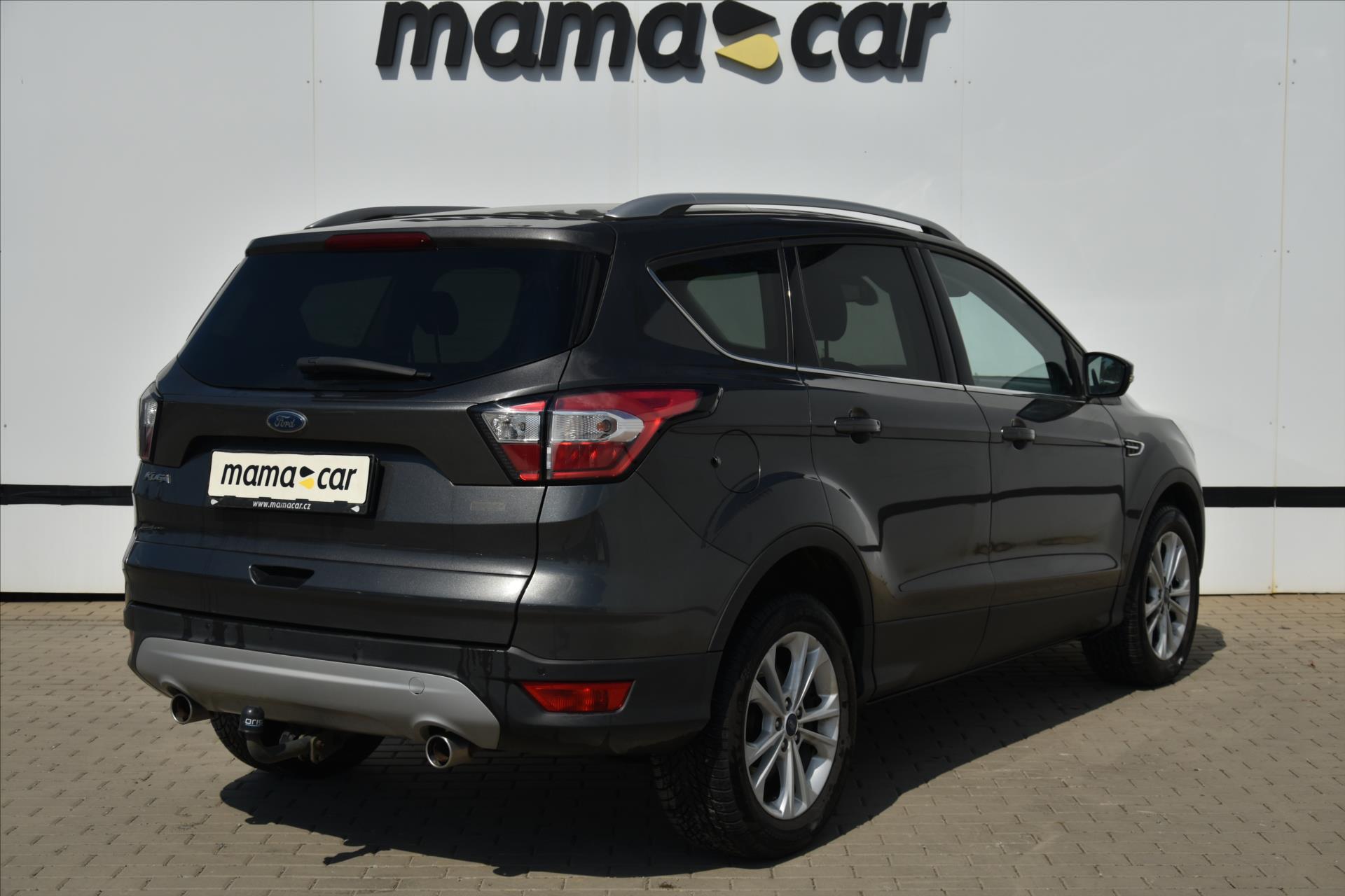 ford-kuga-2-0tdci-110kw-titanium-1-maj - 1