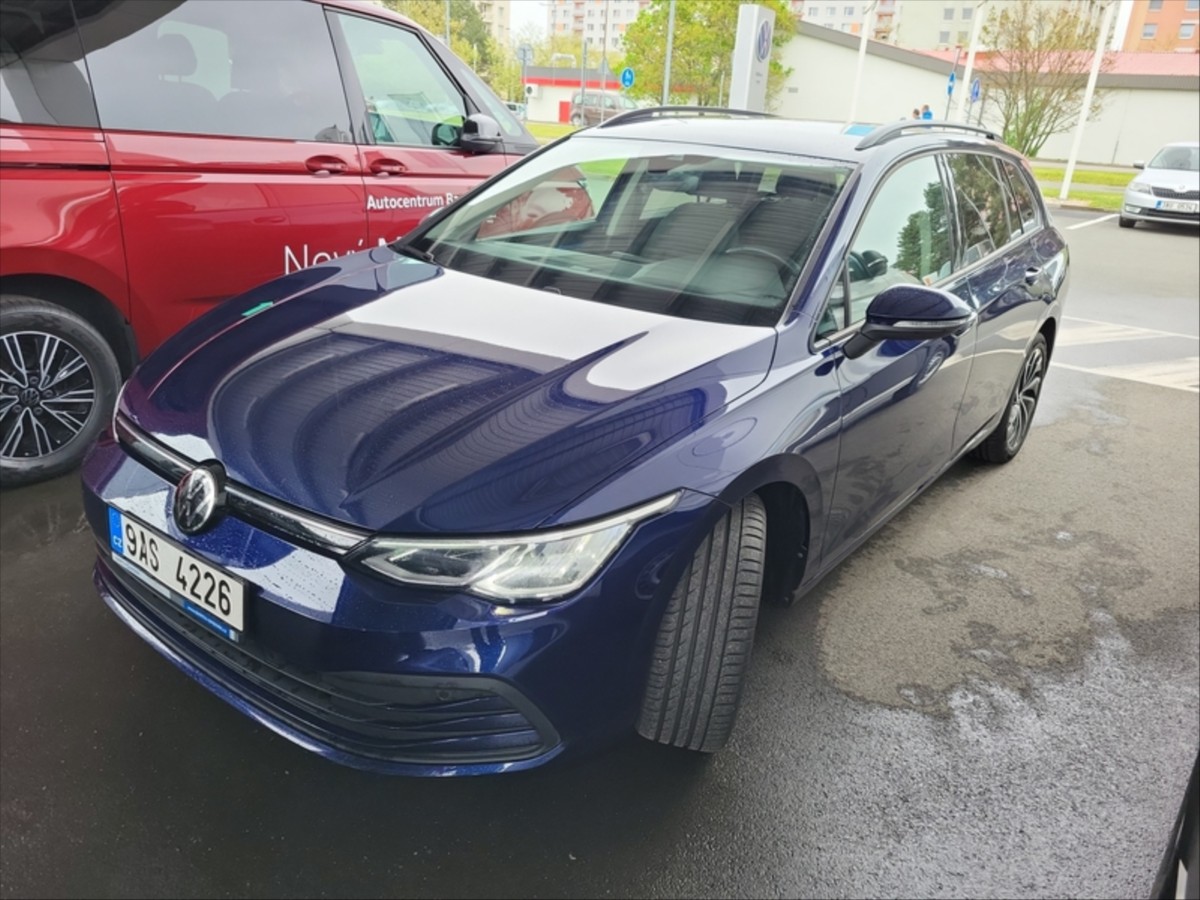 volkswagen-golf-variant-1-5-lifetsi-96kw - 4