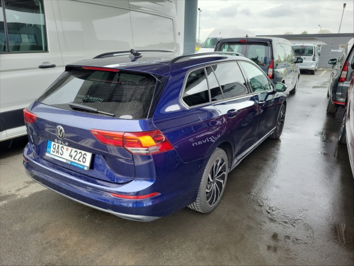 volkswagen-golf-variant-1-5-lifetsi-96kw - 5