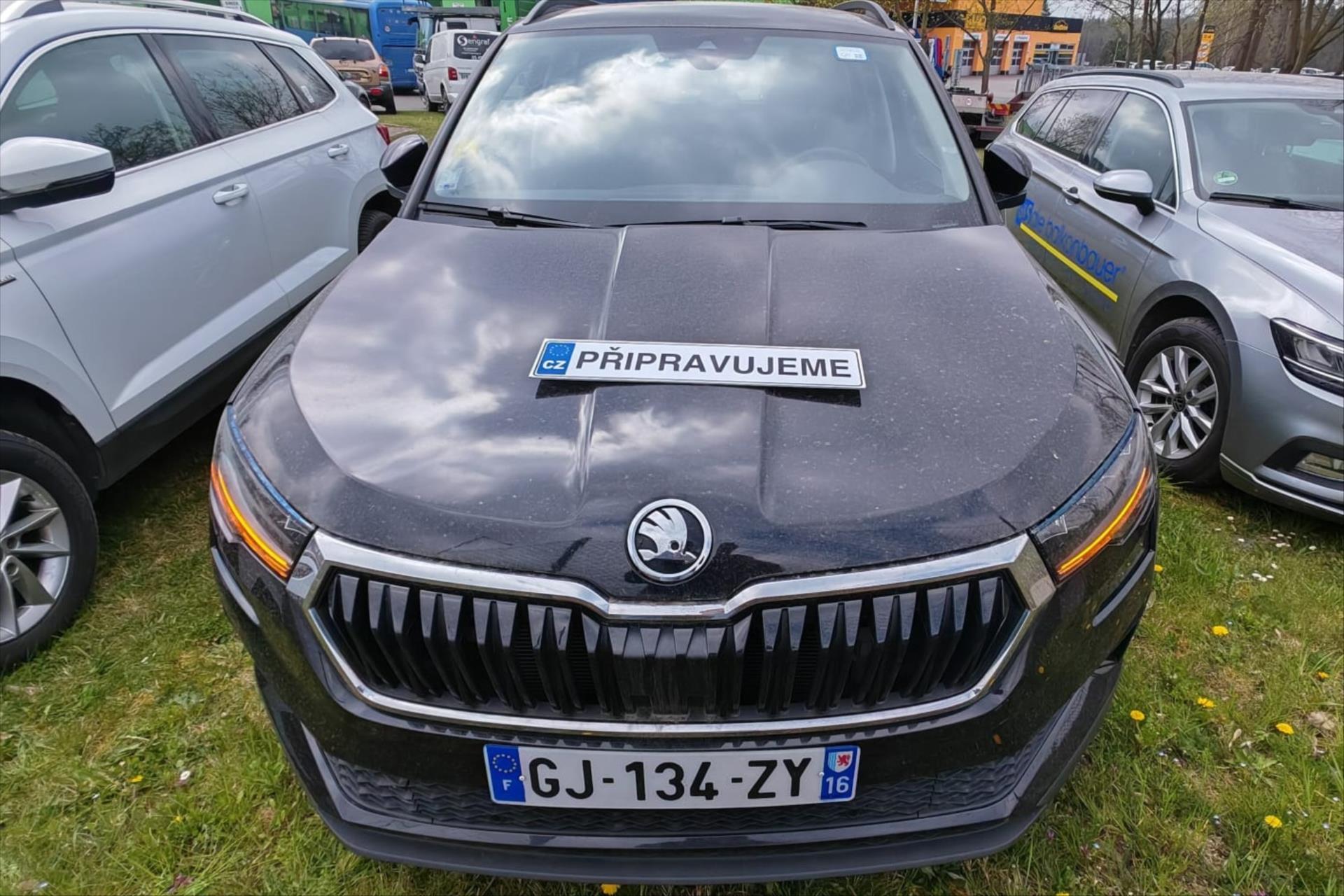 skoda-karoq-2-0-tdi-85kw-dsg-ambition-vuz-pripravujeme-k-prodeji - 3