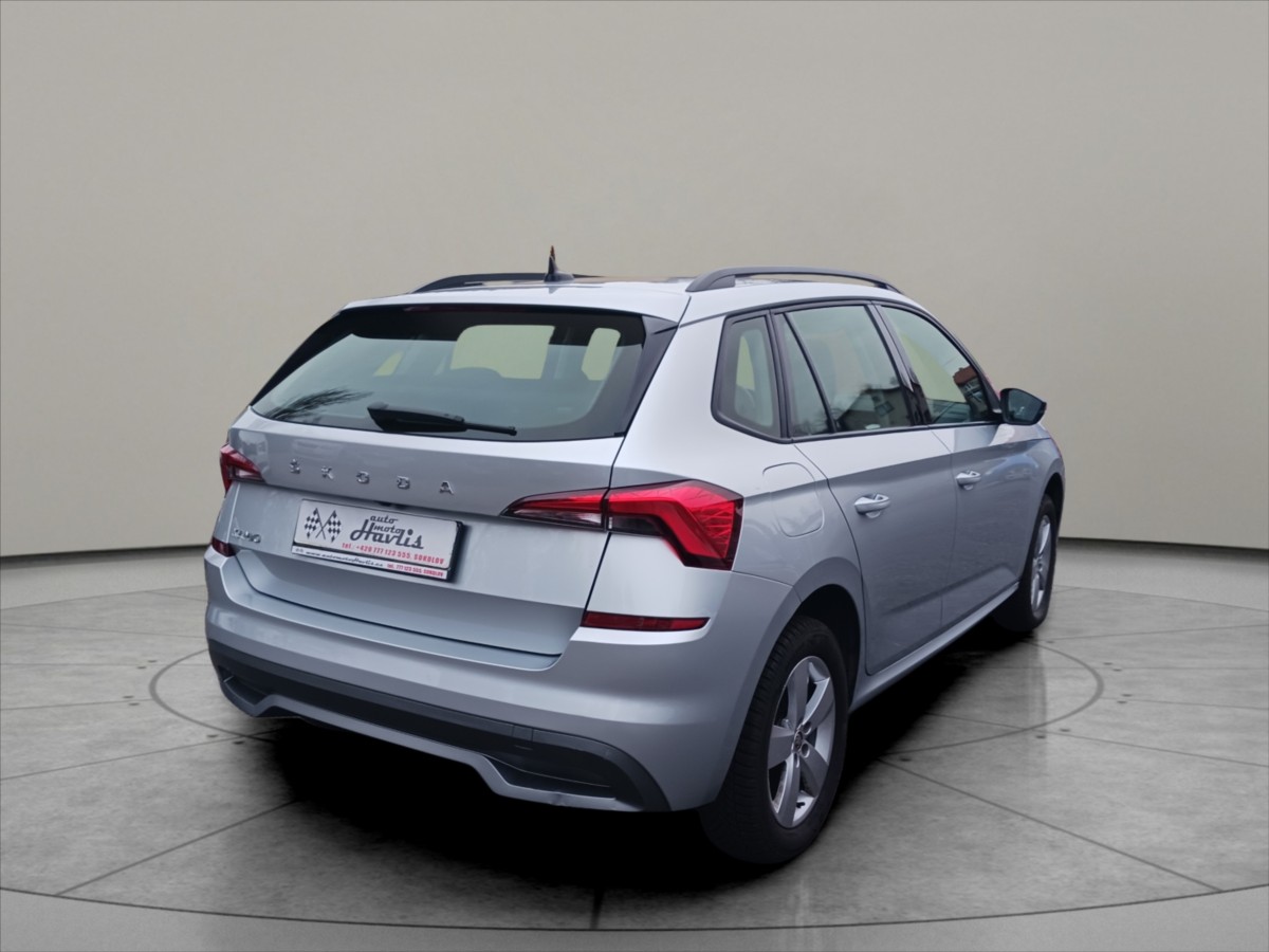 skoda-kamiq-1-0-tsi-amb-parkovaci-kamera - 4