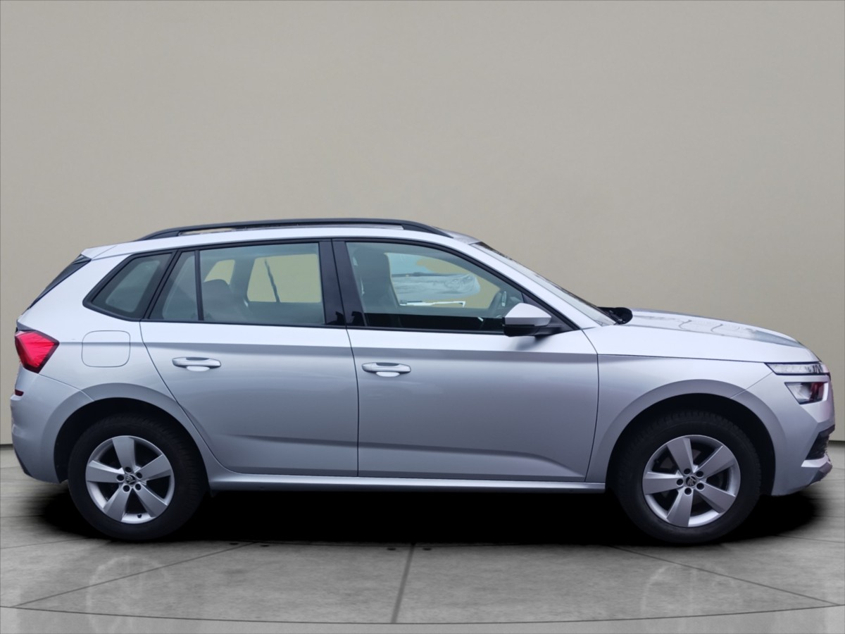 skoda-kamiq-1-0-tsi-amb-parkovaci-kamera - 5