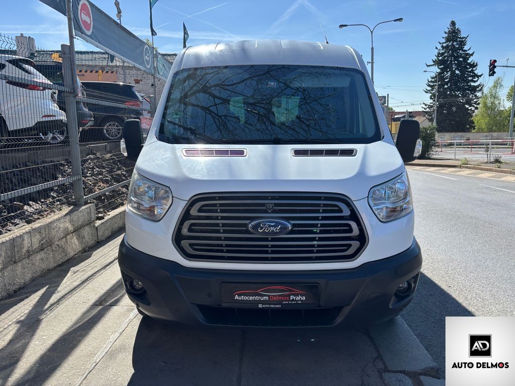 ford-transit-2-2tdci-l2h2-9mist-dph-cz-1maj - 8