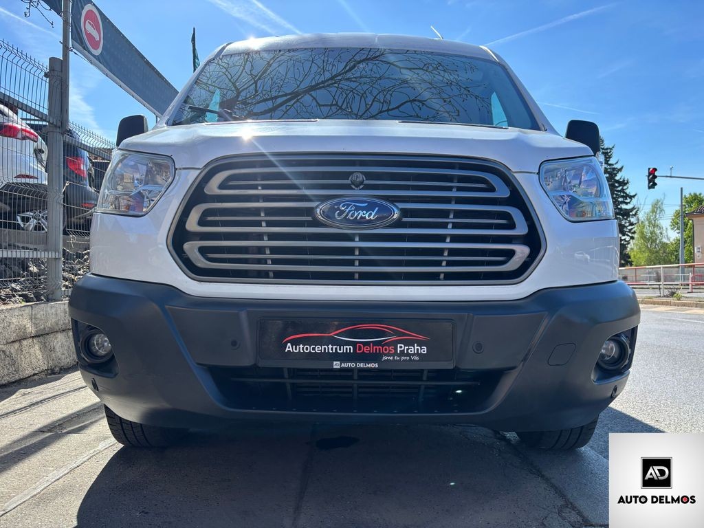 ford-transit-2-2tdci-l2h2-9mist-dph-cz-1maj - 9