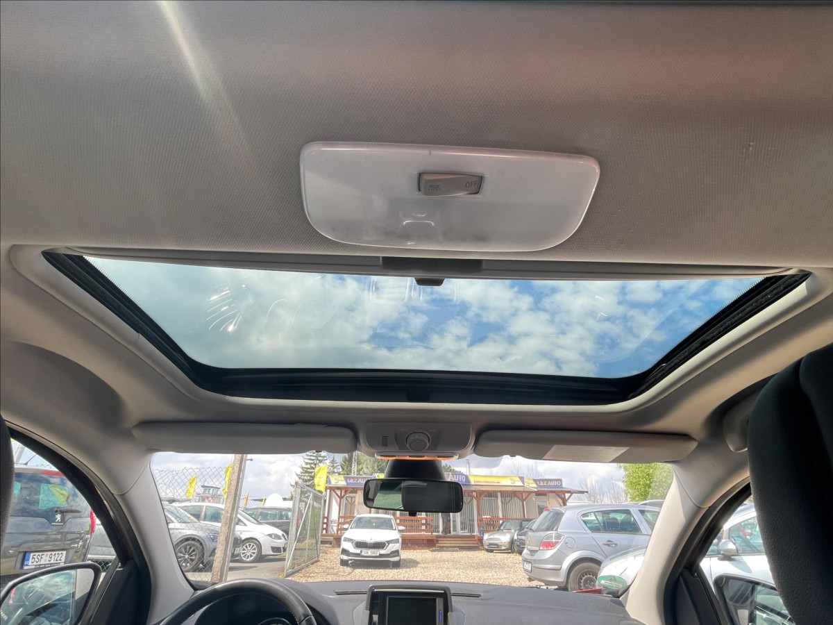 renault-megane-1-4-tce-bose - 7