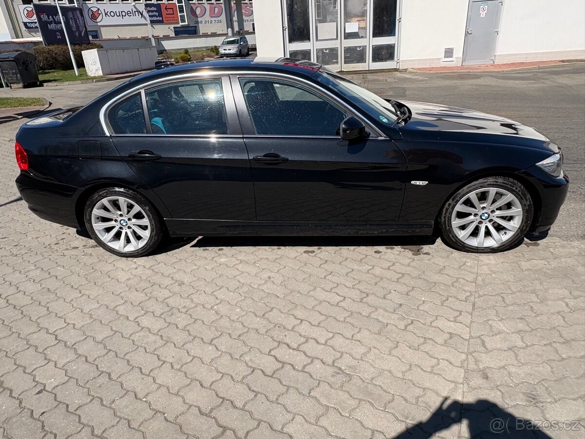 bmw-rada-3-3-0-330d-m-paket-manual-180-kw - 4