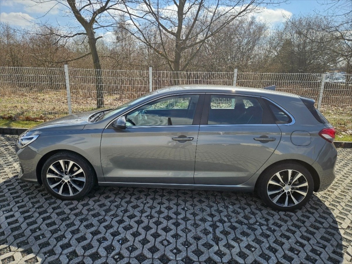 hyundai-i30-1-4-t-gdi-140hp - 3