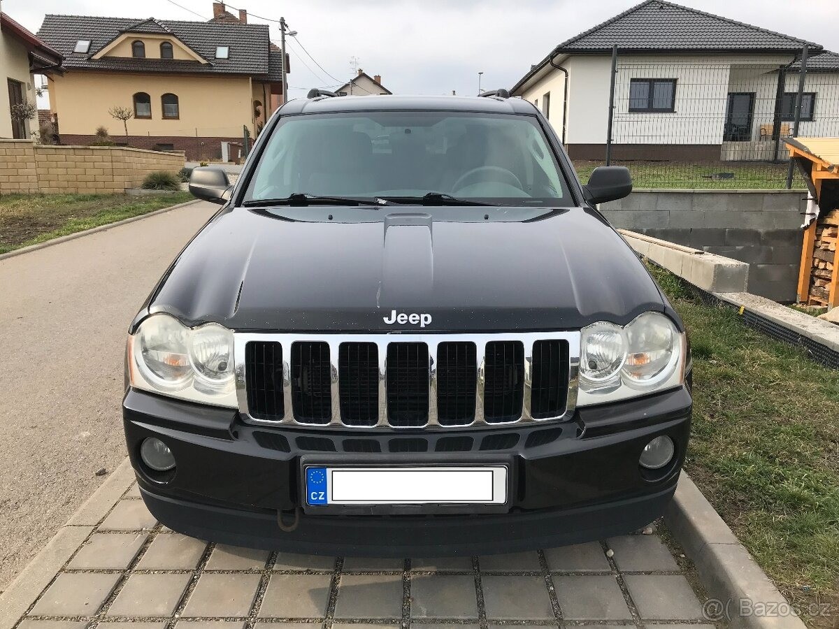 Jeep Grand Cherokee 3,0   CRD Laredo a tažné