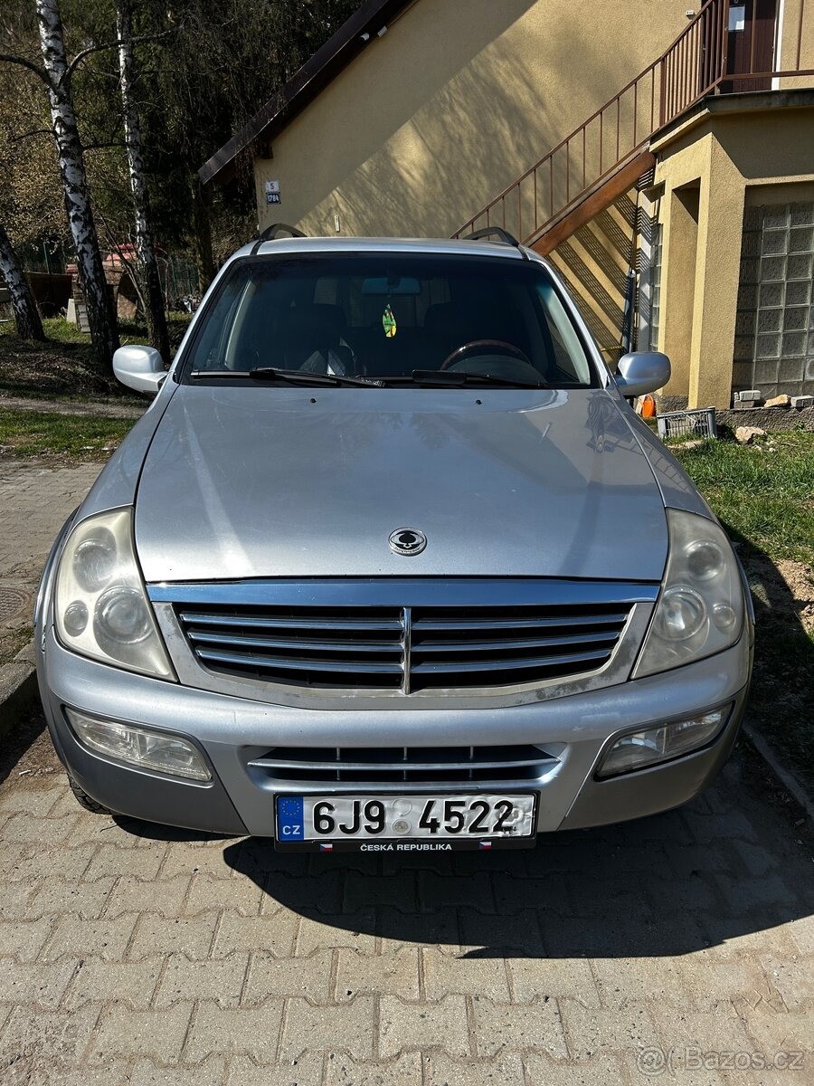 SsangYong Rexton 2,7   tdi Automat