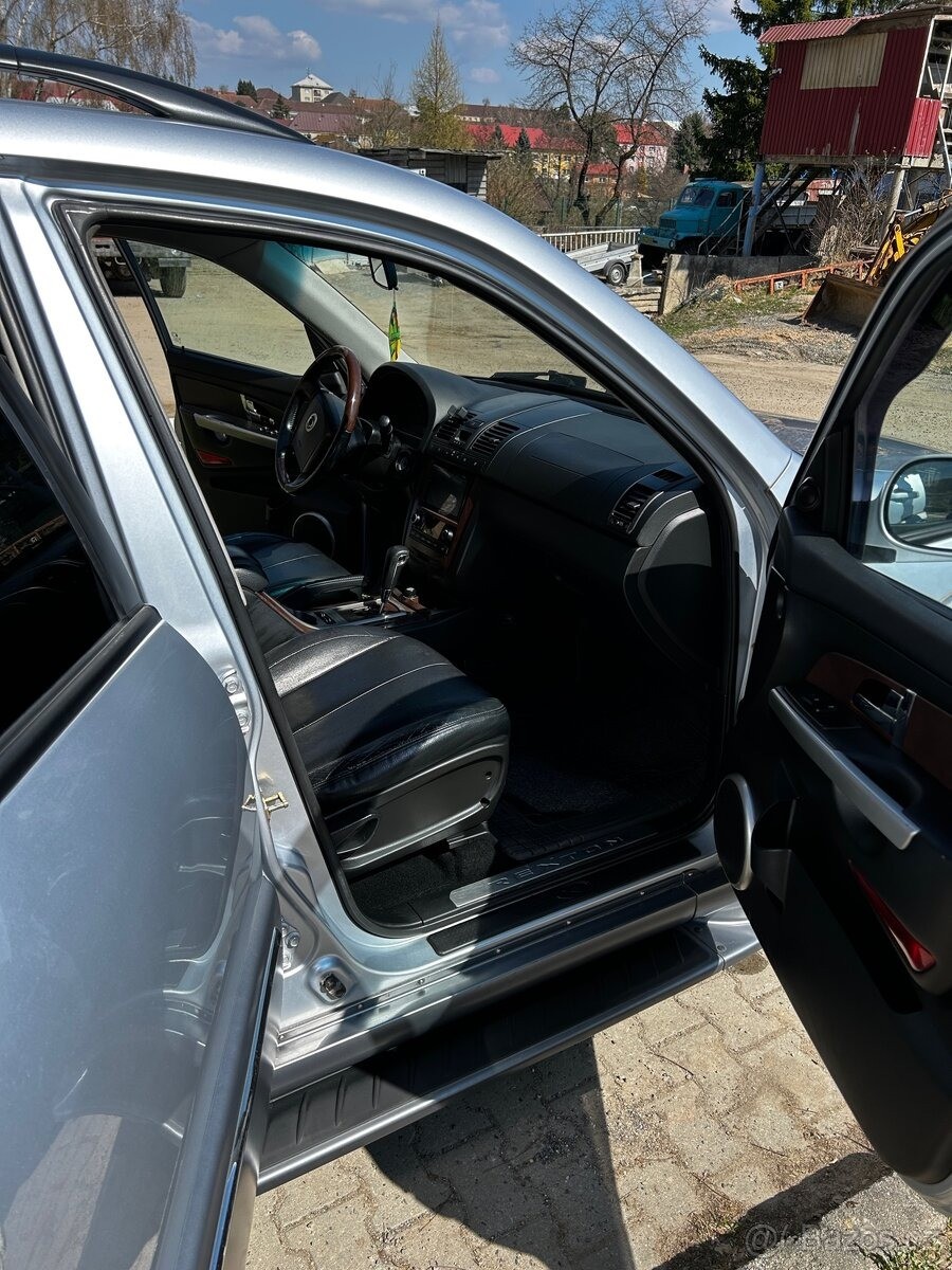 ssangyong-rexton-2-7-tdi-automat - 6