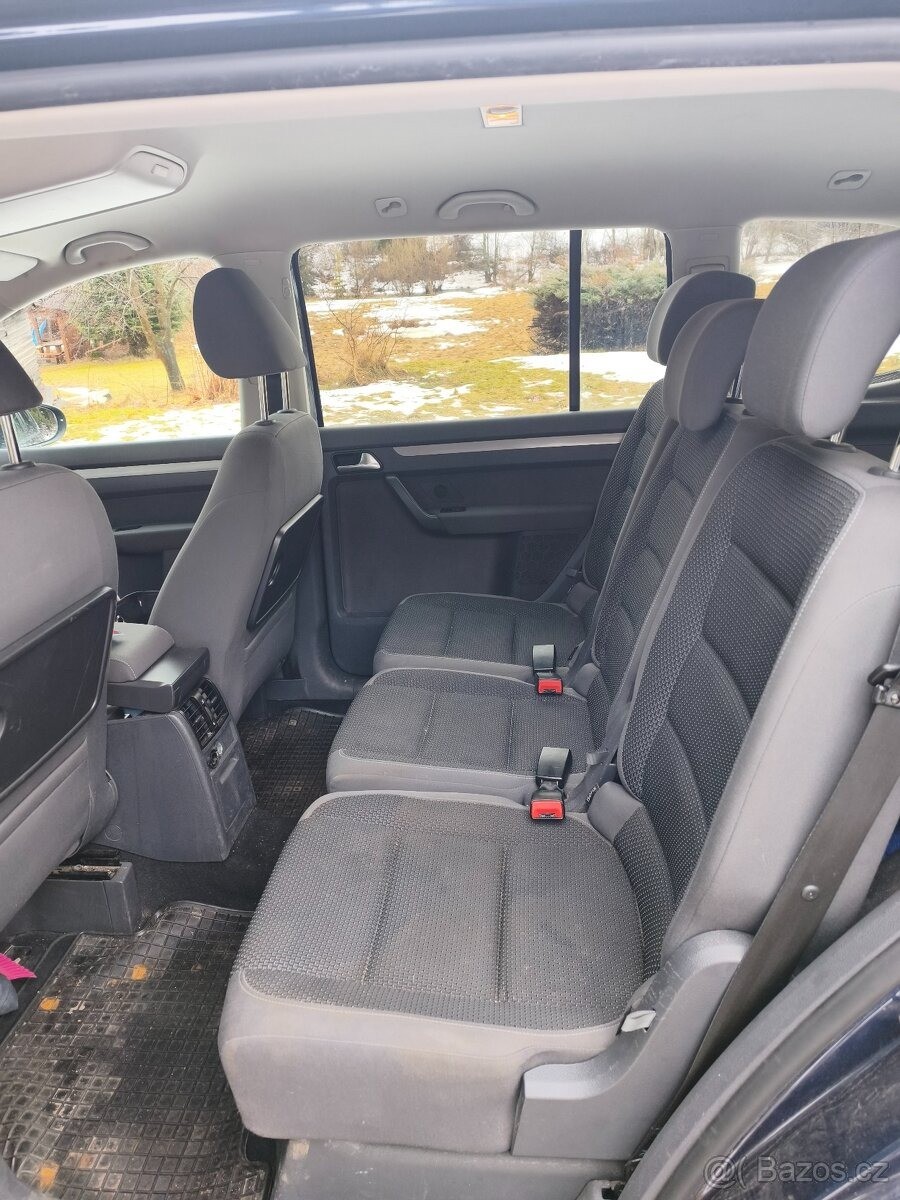volkswagen-tiguan-2-0 - 9