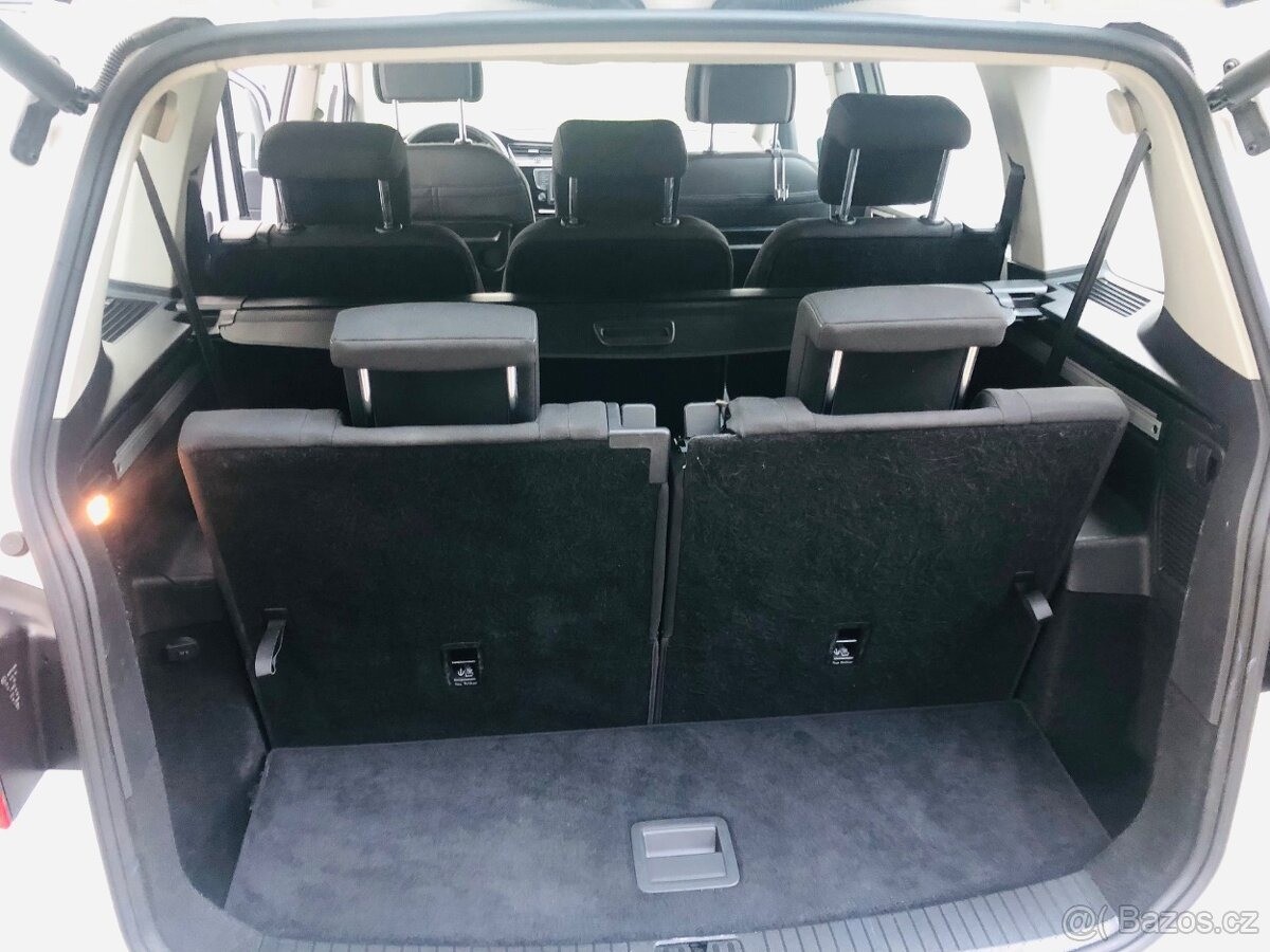 volkswagen-touran-2-0-2016-tdi-110-kw-dsg - 9