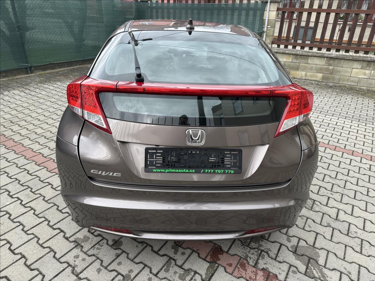 honda-civic-1-8-automat - 5