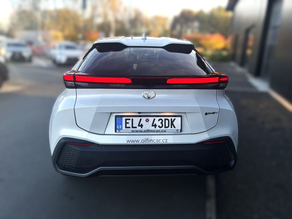 toyota-c-hr-style-c-hr-ng23-2-0l-p - 8