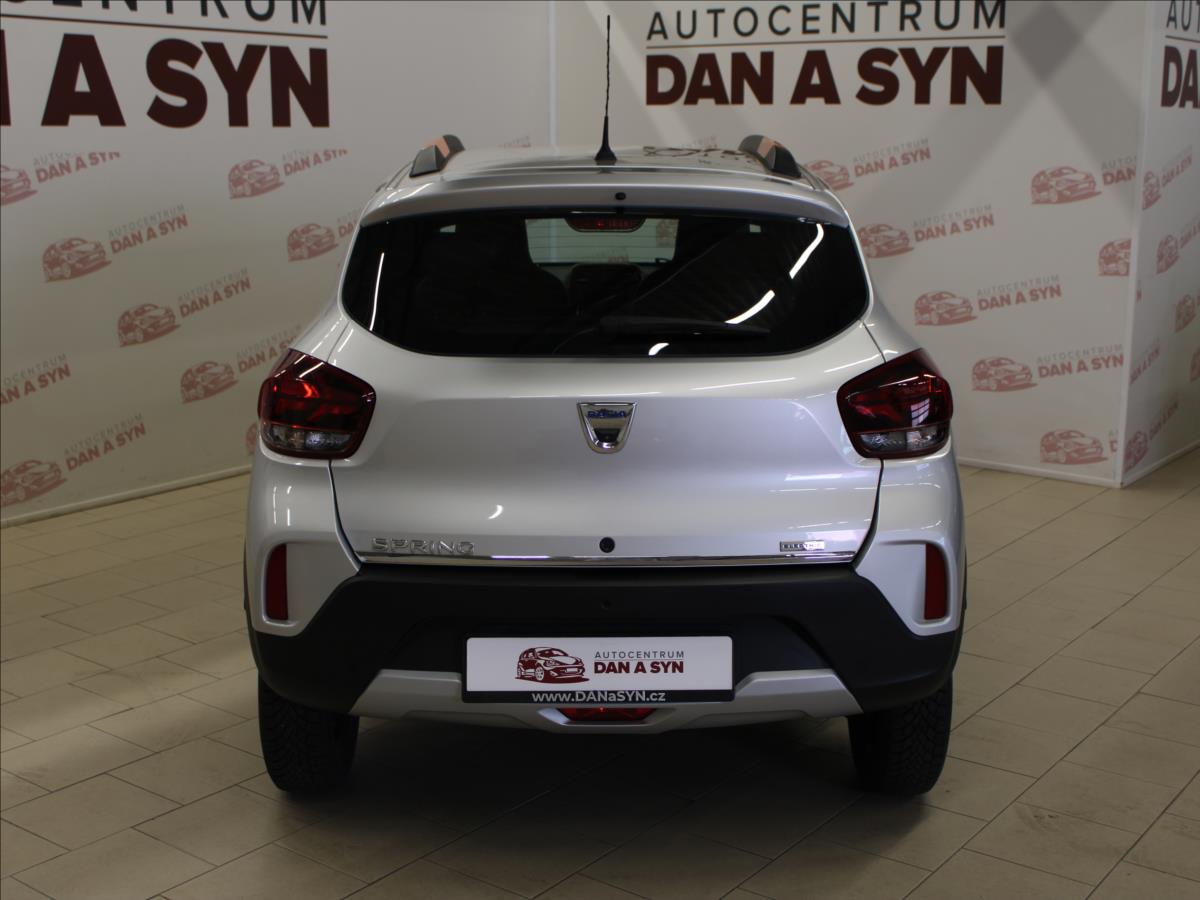 dacia-spring-0-0-comfort-plus-1-majitel - 4