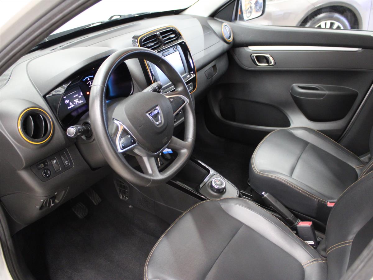 dacia-spring-0-0-comfort-plus-1-majitel - 9