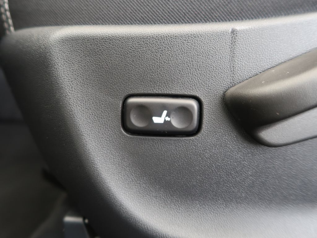 toyota-avensis-2-0d-4d-cz-1maj-trend - 9