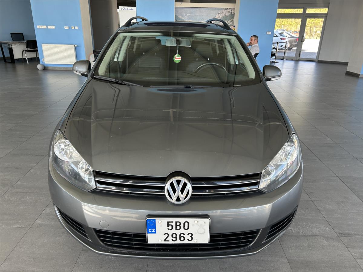 volkswagen-golf-2-0-tdi-103kw-jetta-usa-kuze - 1
