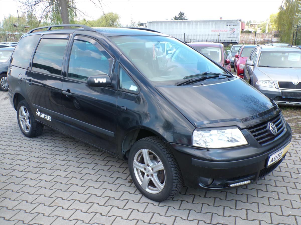 Volkswagen Sharan 1,9 TDI  TAŽNÉ ZAŘÍZENÍ.