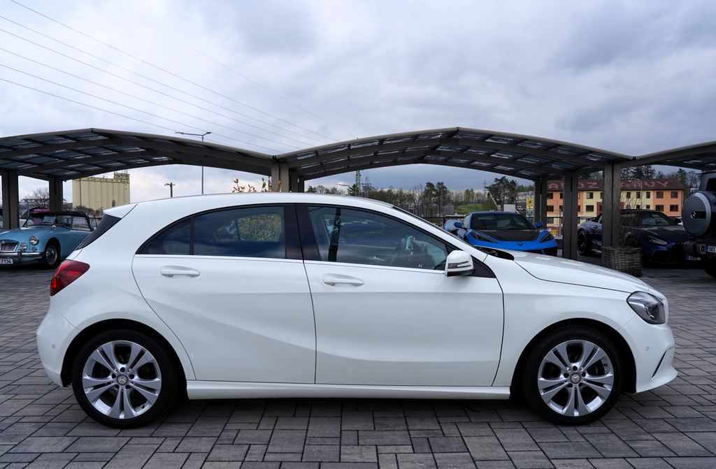 mercedes-benz-tridy-a-a-180d-7at-kuze-al-cr - 6