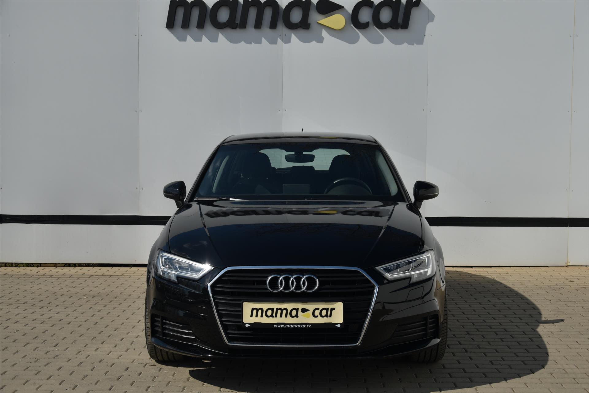 audi-a3-35-tfsi-sportback-led-cr - 1