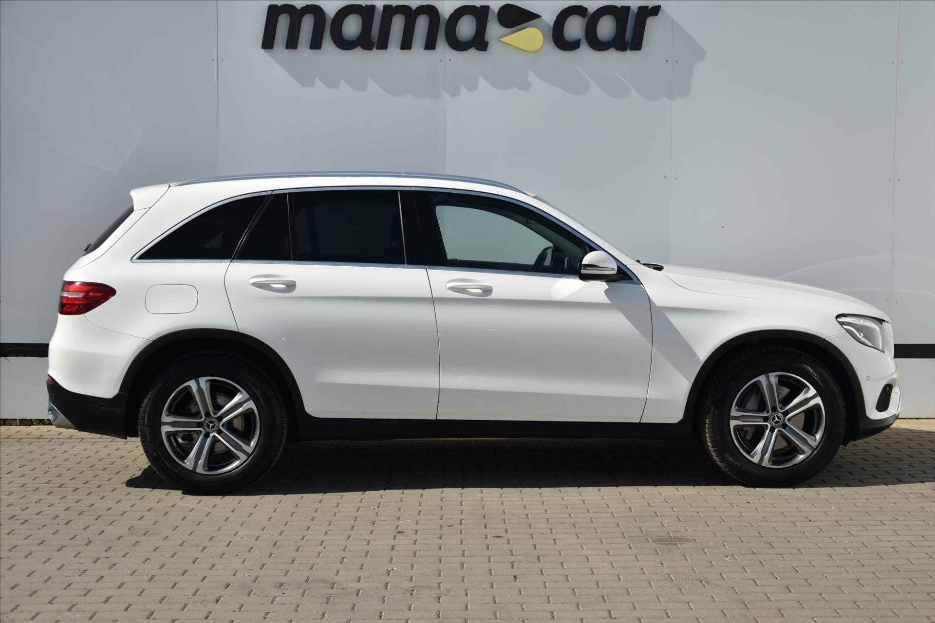 mercedes-benz-glc-250-155kw-4matic-led-dph-cr - 7