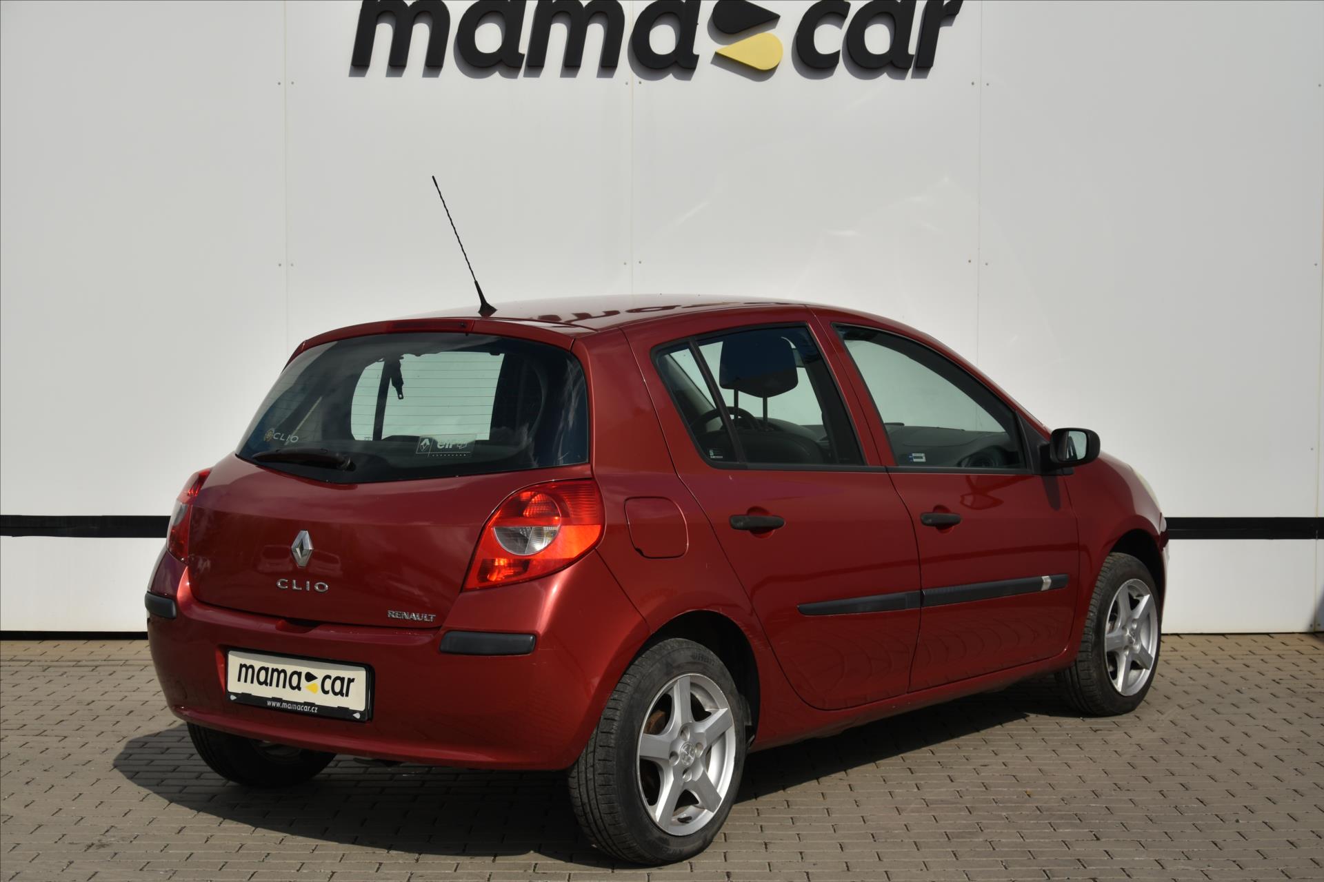 renault-clio-1-2i-55kw-klima-servis-kn-cr - 1