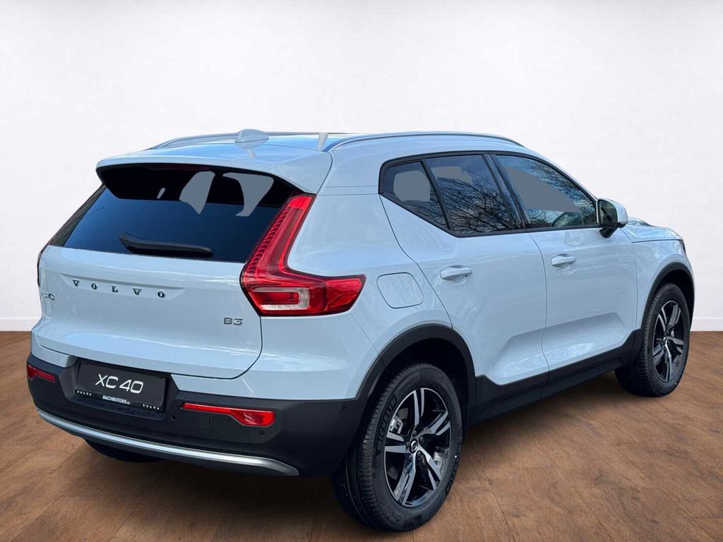 volvo-xc40-core-b3-fwd-mild-hybrid - 5