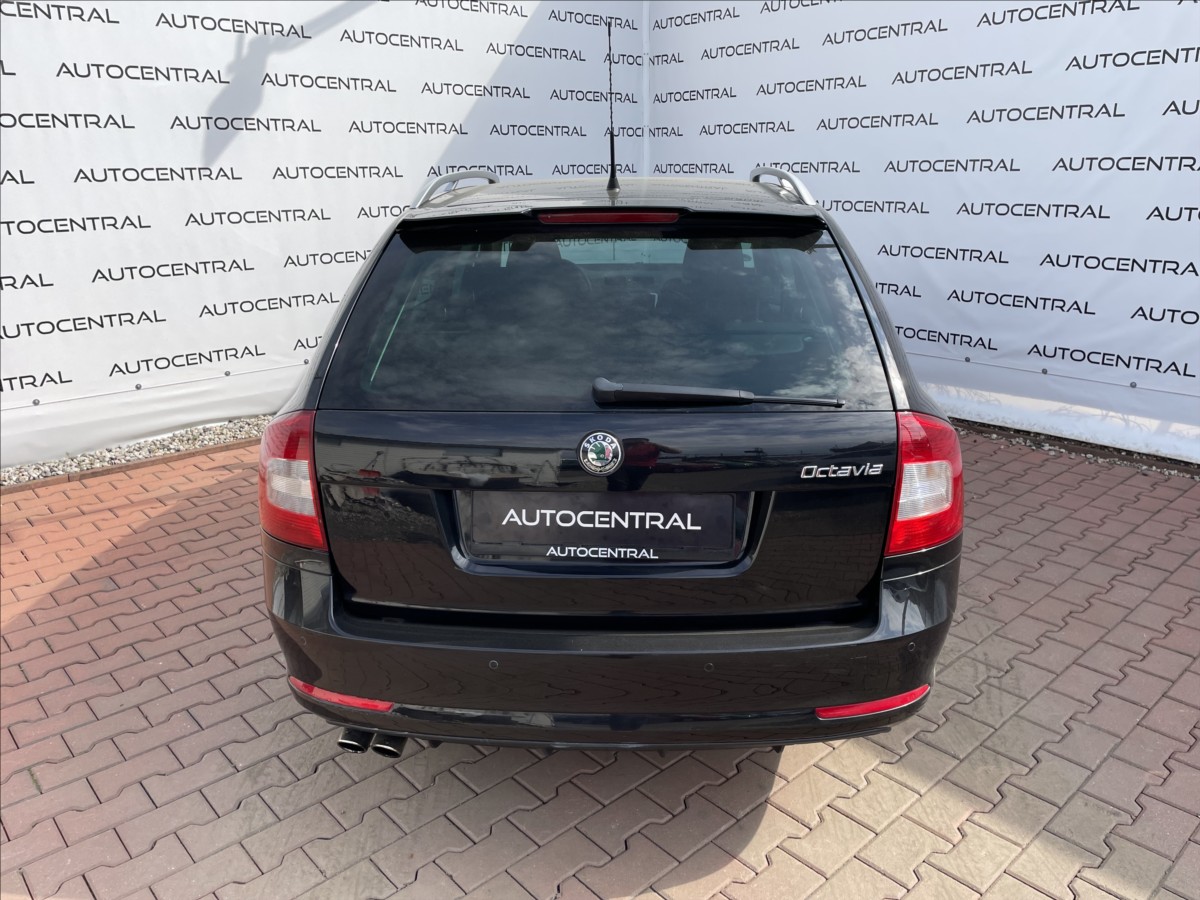 skoda-octavia-1-4-tsi-sport-edition-90kw-po-servisu - 4