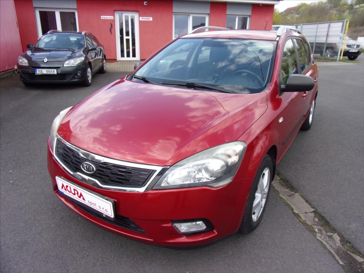 kia-ceed-1-6-cvvt-sw-1maj - 6