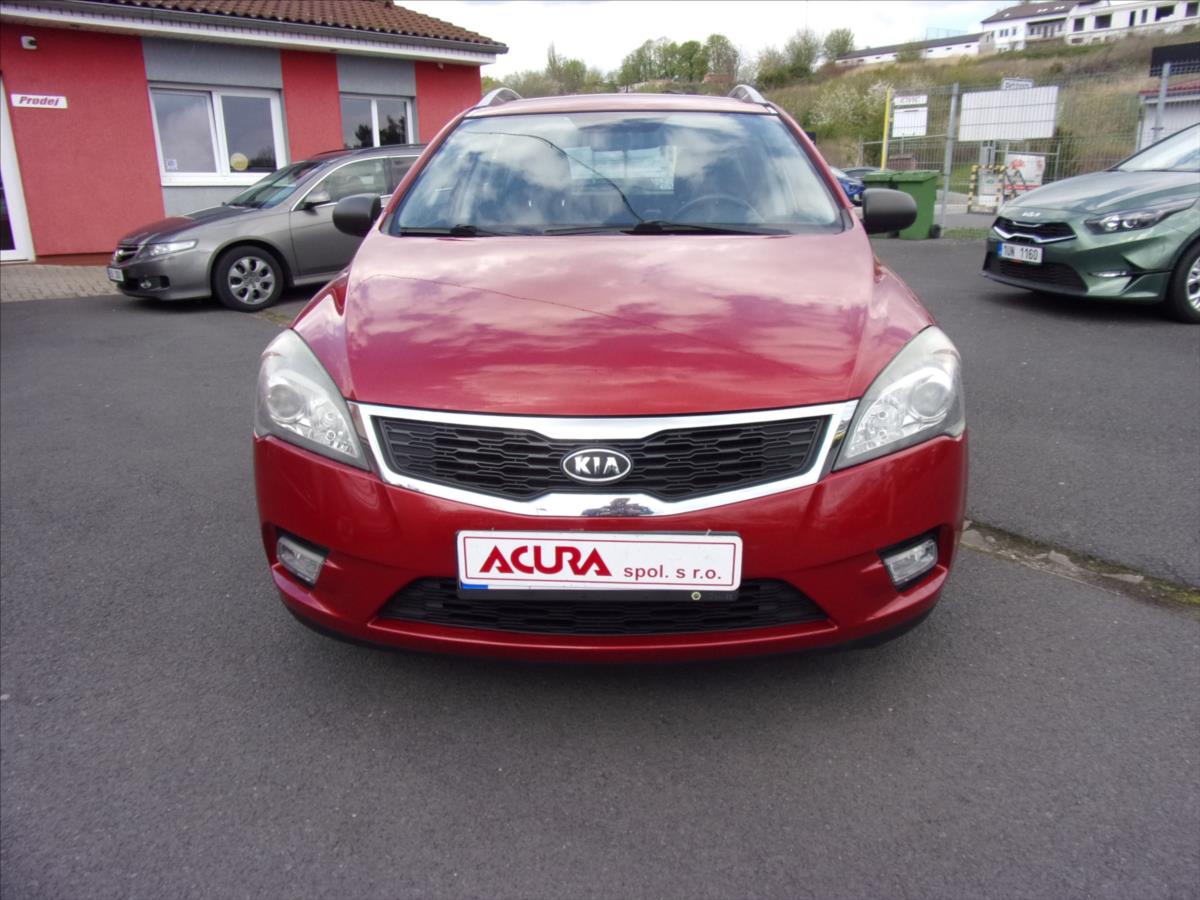 kia-ceed-1-6-cvvt-sw-1maj - 7