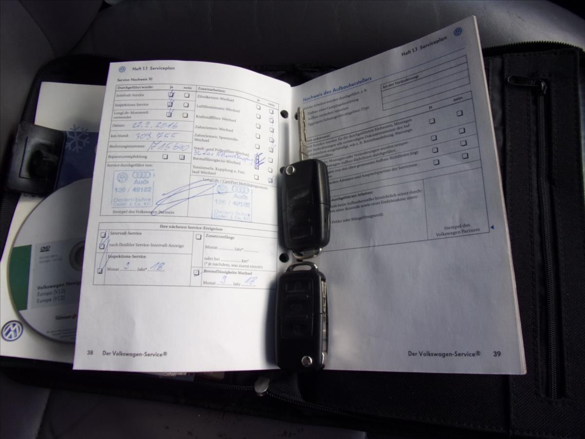 volkswagen-multivan-2-5-tdi-comfortline-4x4 - 9