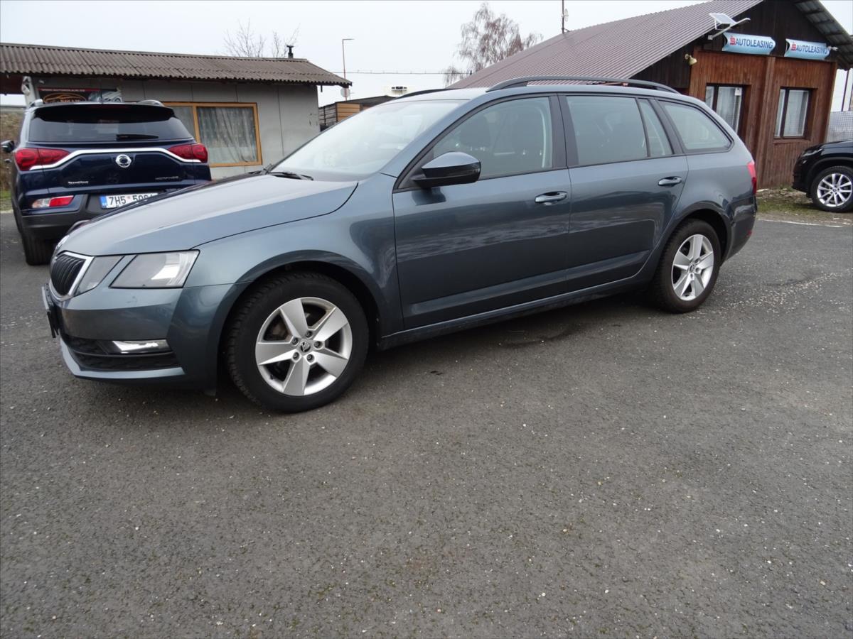 skoda-octavia-1-6-tdi-85kw-ambition-combi - 3