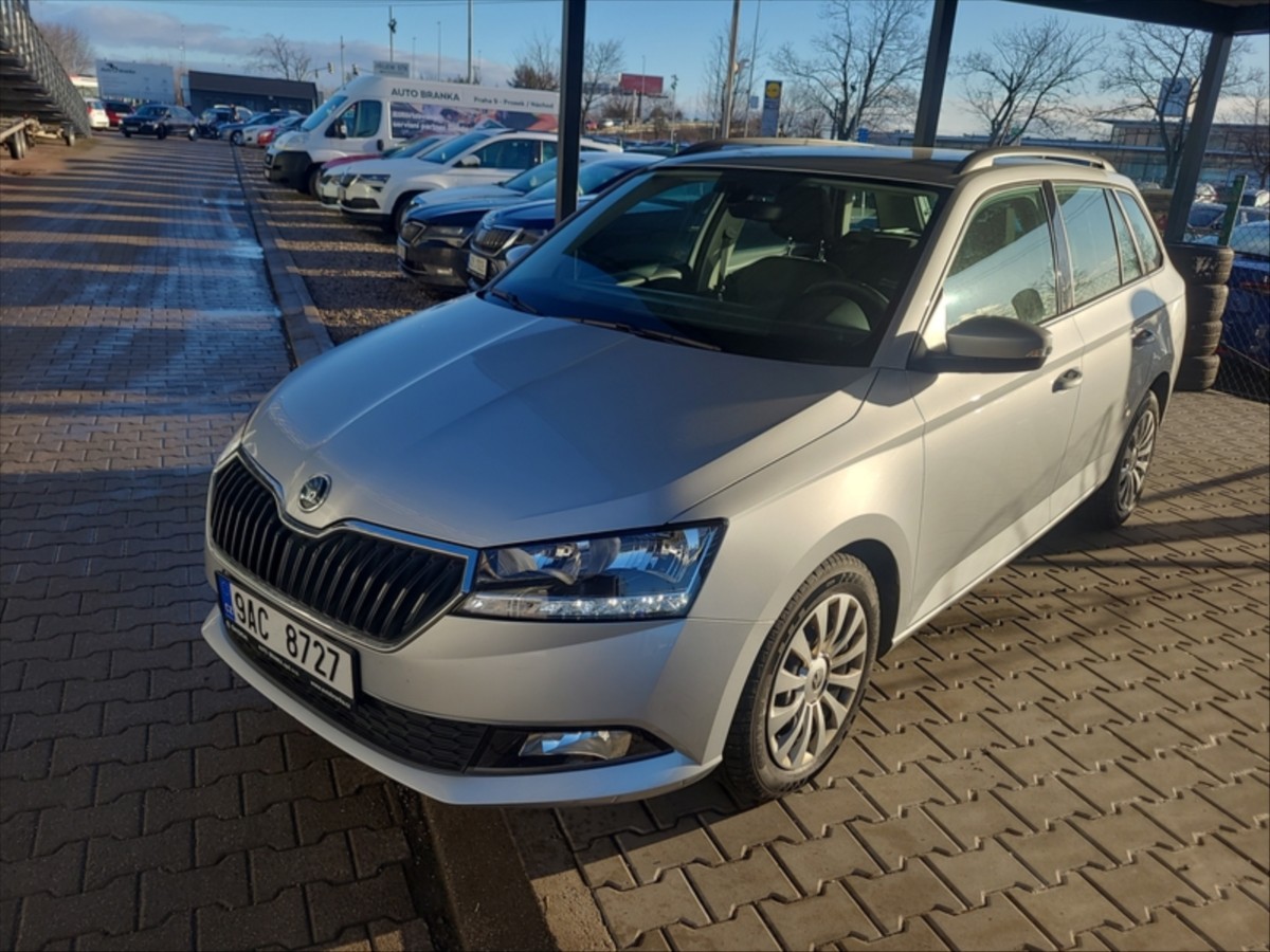 skoda-fabia-1-0-tsi-combi-70kw - 5