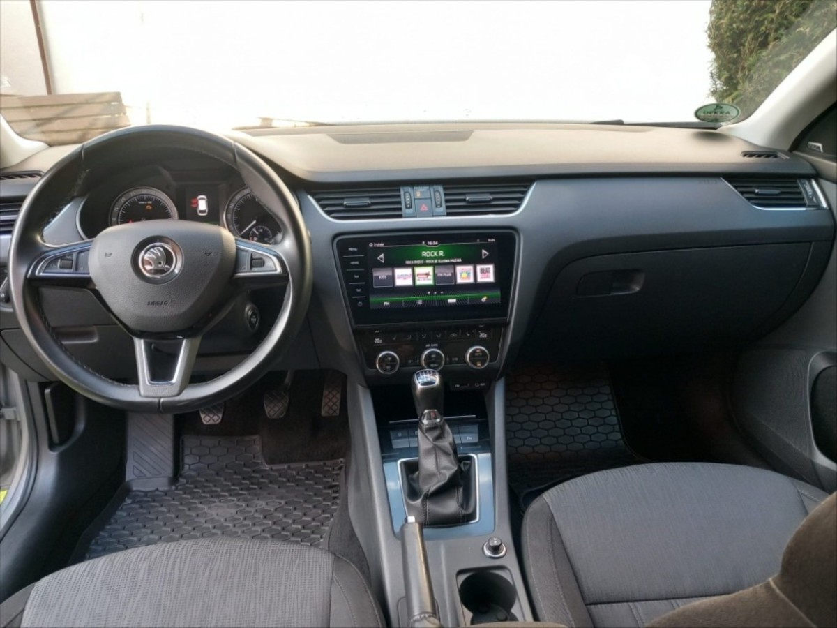 skoda-octavia-1-6-3-facelift - 7