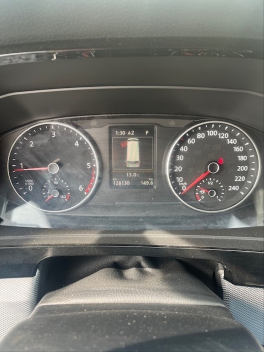 volkswagen-multivan-2-0-tdi-150kw-dsg-4motion - 3