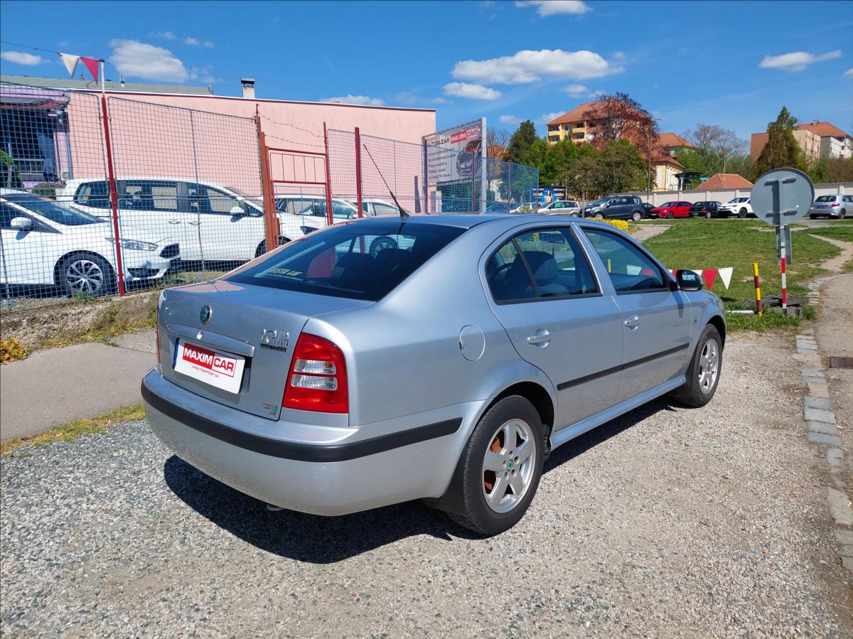 skoda-octavia-1-6-i-tour-odpocet-dph - 4