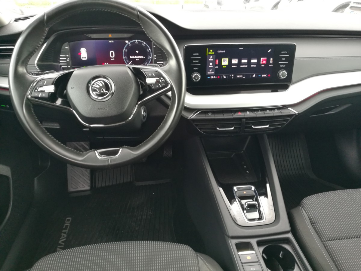 skoda-octavia-2-0-tdi-dsg-1-majitel - 4