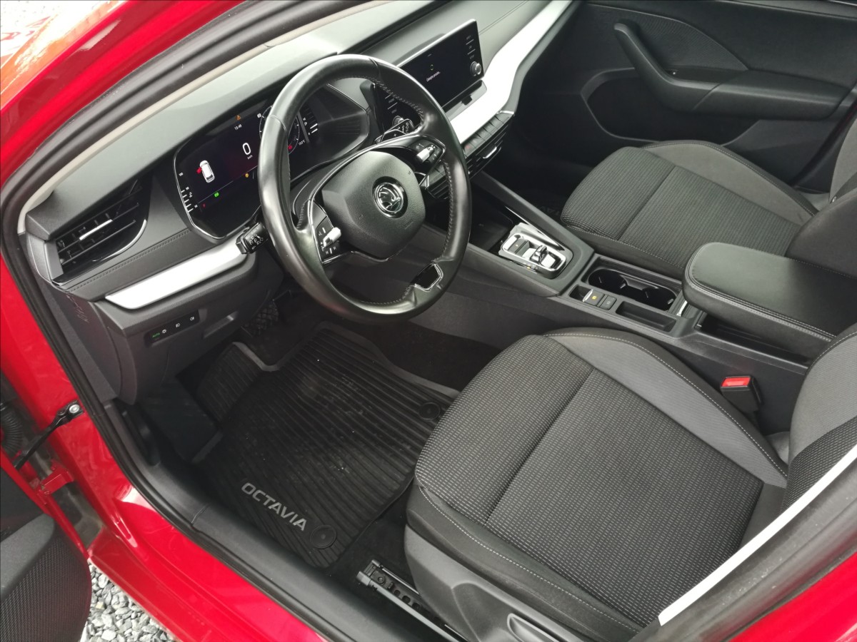skoda-octavia-2-0-tdi-dsg-1-majitel - 8
