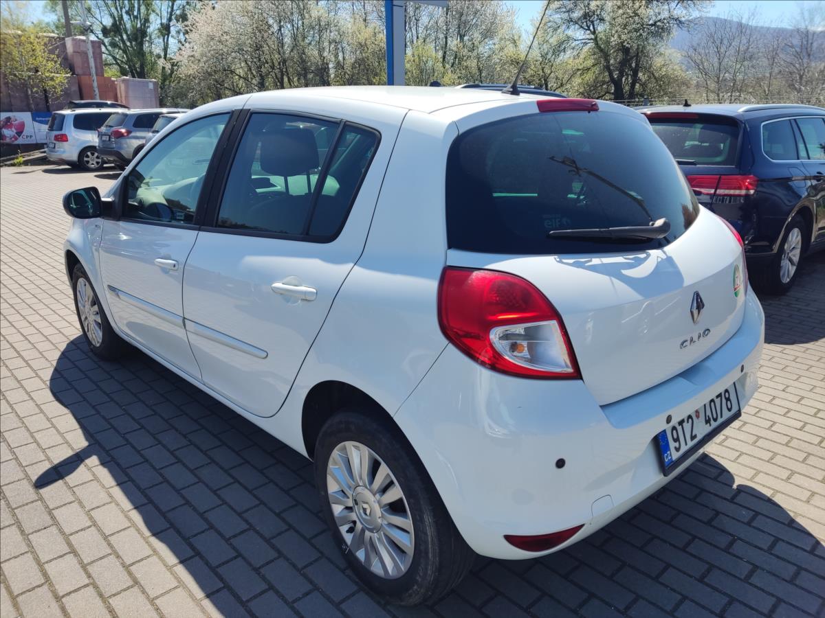 renault-clio-1-2 - 3
