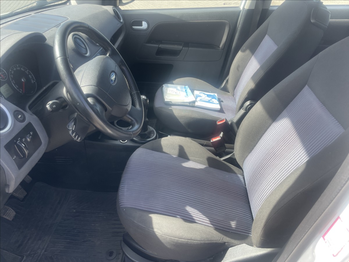 ford-fusion-1-4-i-59kw-klima-po-stk - 6