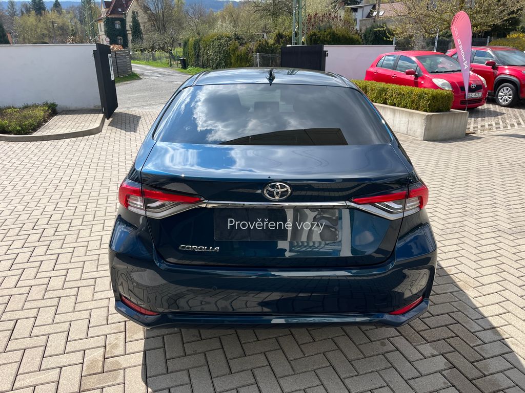 toyota-corolla-1-5-vvt-i-style-6mt - 4