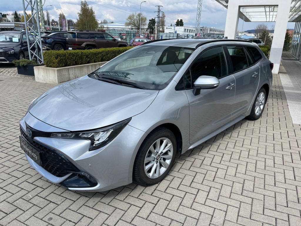 toyota-corolla-1-8-hybrid-e-cvt-comfort-tech - 1