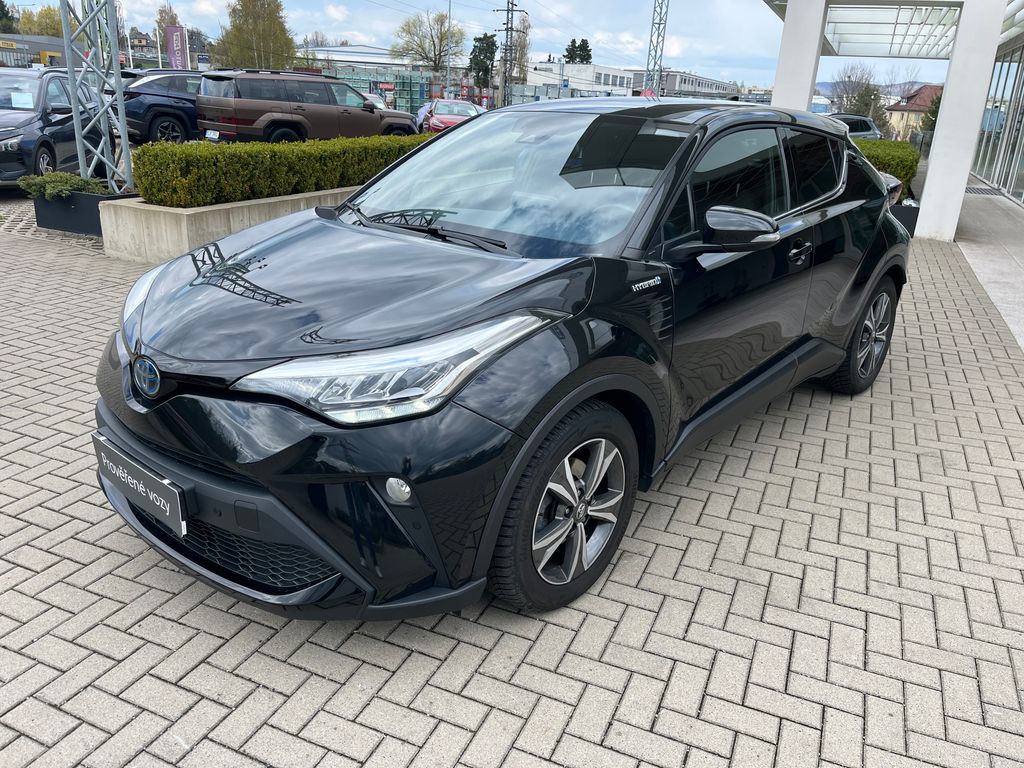 toyota-c-hr-1-8-hybrid-e-cvt-style - 1