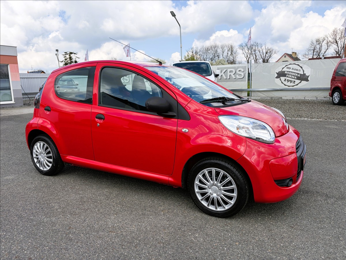 citroen-c1-1-0-i-petidver-1-majitelka - 1